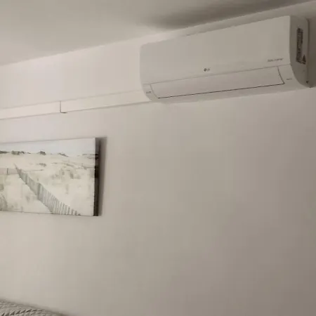 Apartment Atico Primer Linea De Mar Con Piscina En Ebrehogar